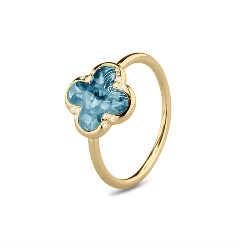 Clover Ring
